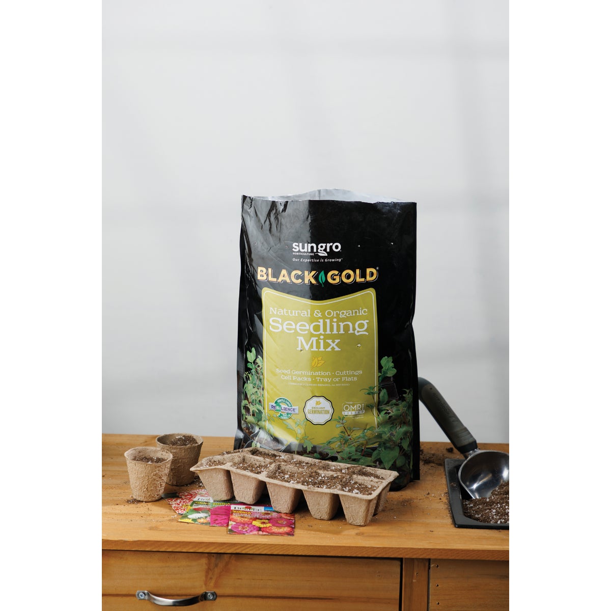 Black Gold 8 Qt. 6 Lb. All Purpose Container Potting Seed Starting Mix Image 2