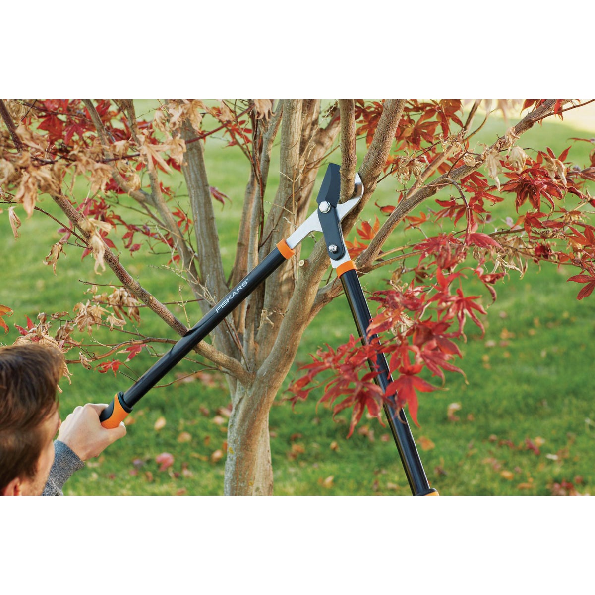 Fiskars Power-Lever 28 In. Steel Bypass Lopper Image 2