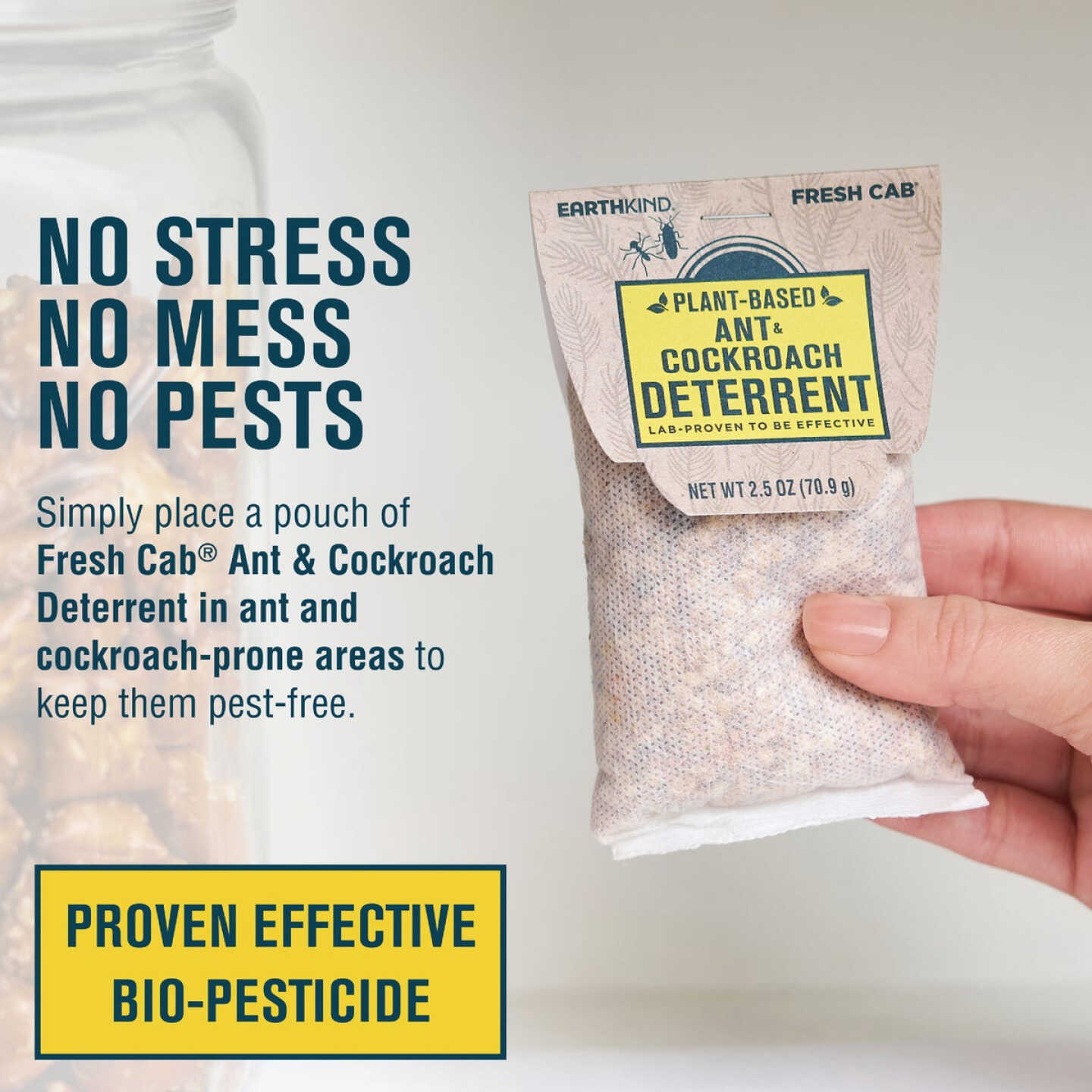 EarthKind Fresh Cab 30 to 60-Day Natural Ant & Roach Repellent Refill Pouch (2-Pack) Image 2