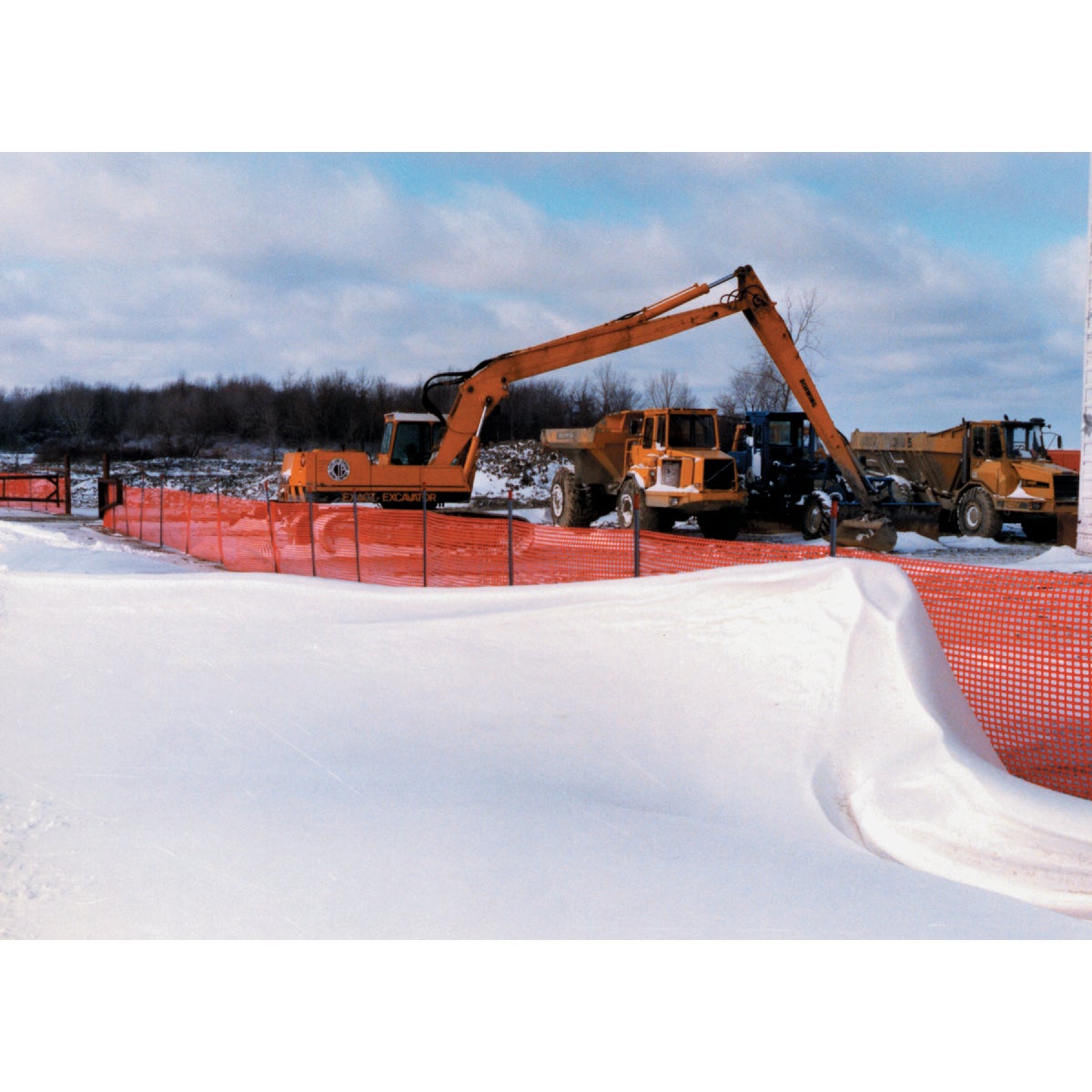 Tenax Sno-Guard 4 Ft. H. x 100 Ft. L. Polyethylene Snow Safety Fence, Orange Image 3