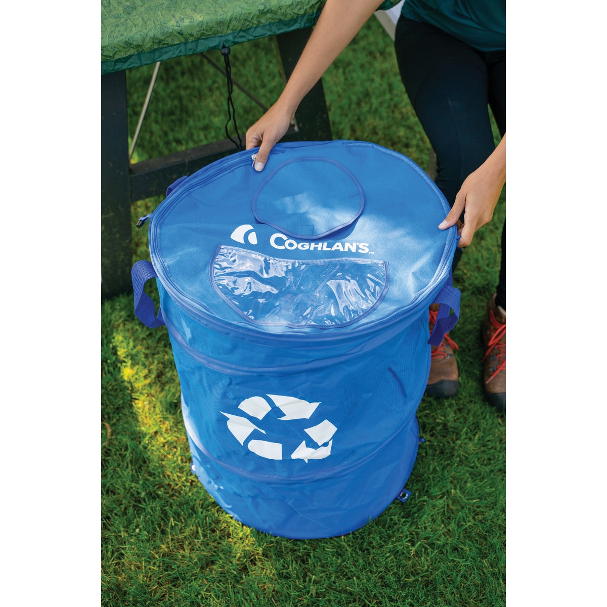Coghlans 29.5 Gal. Deluxe Pop-Up Recycle Bin Image 2