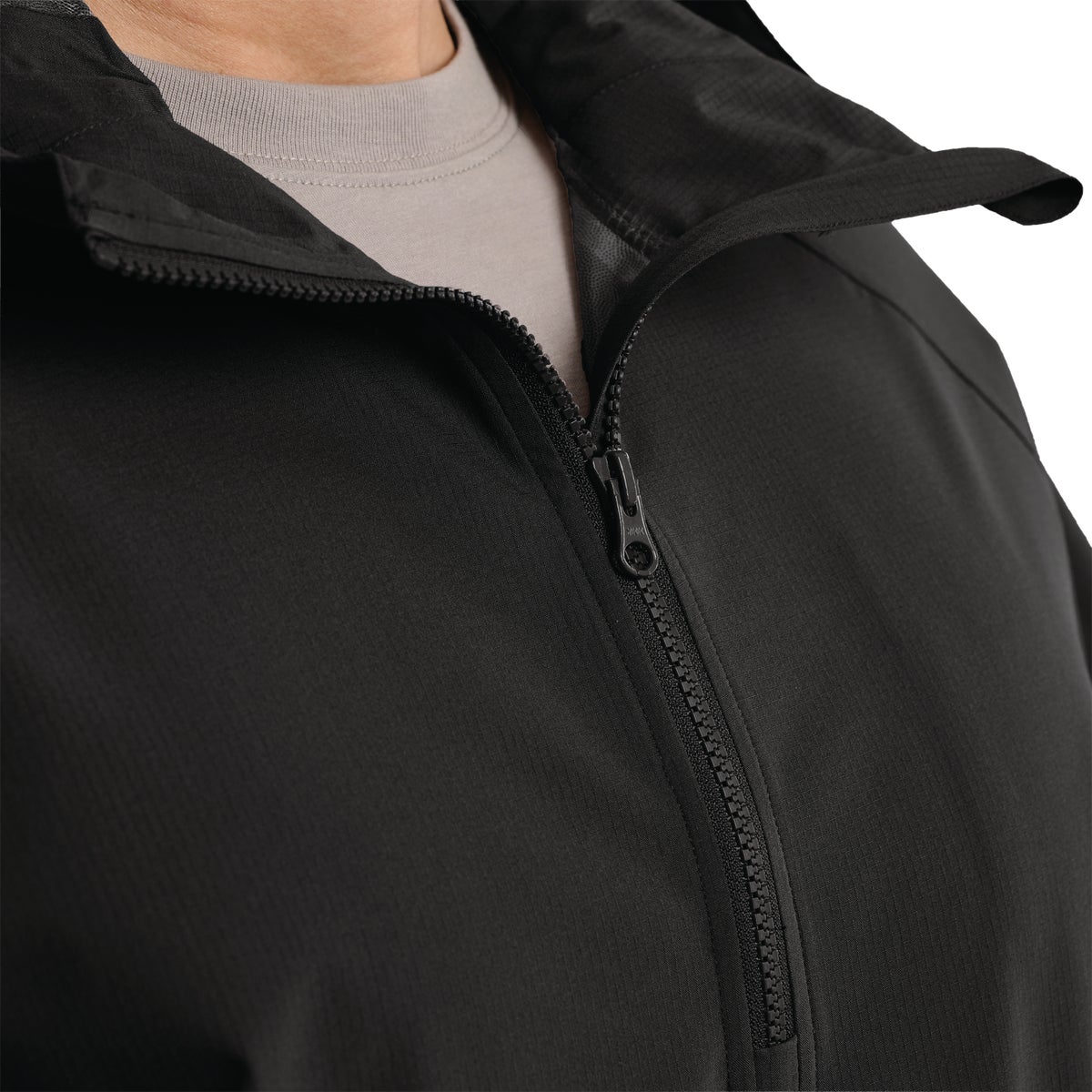 Berne Weather Warrior Men's Medium Black Packable Rain Jacket Image 2
