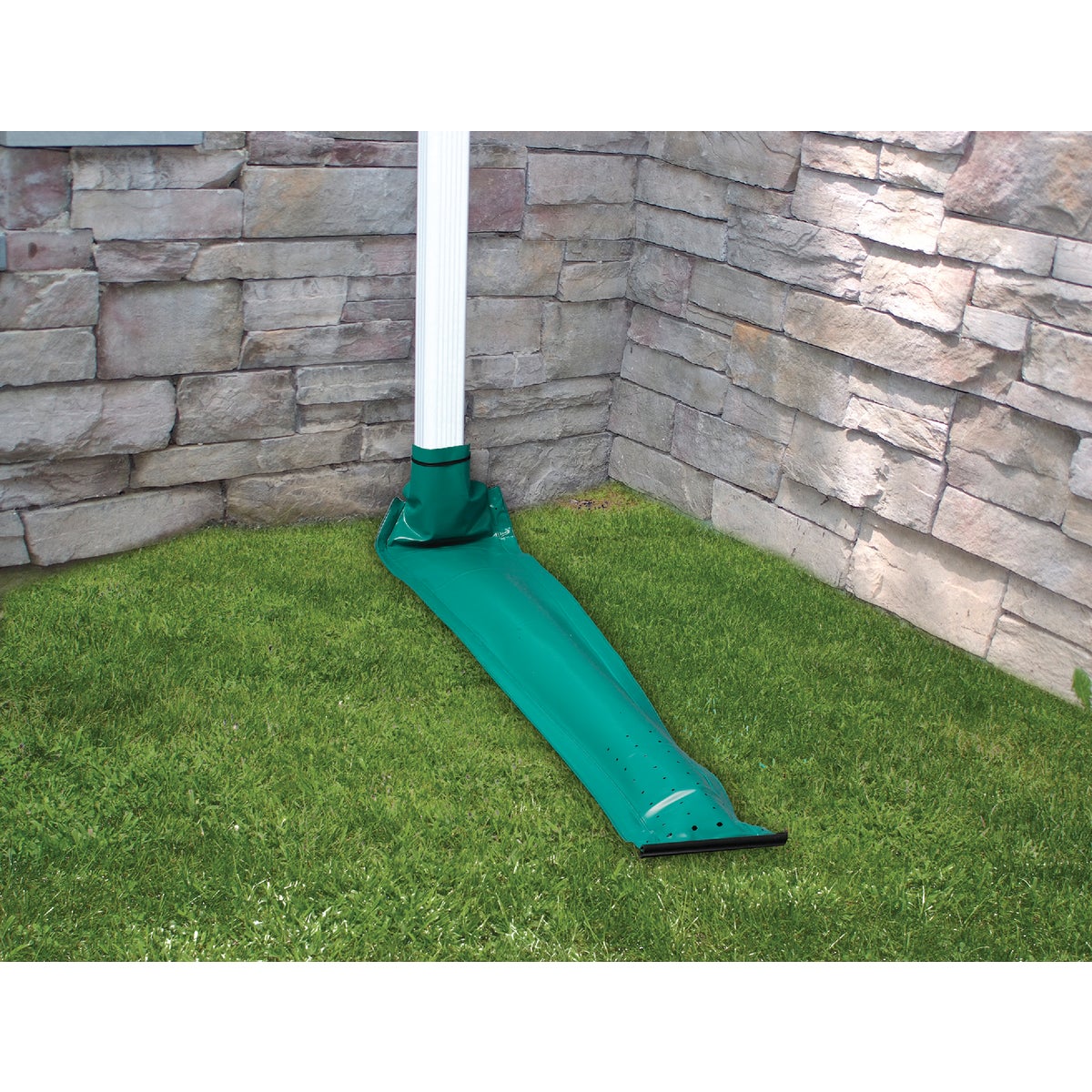 Frost King Automatic 46 In. Green Downspout Extender Image 2
