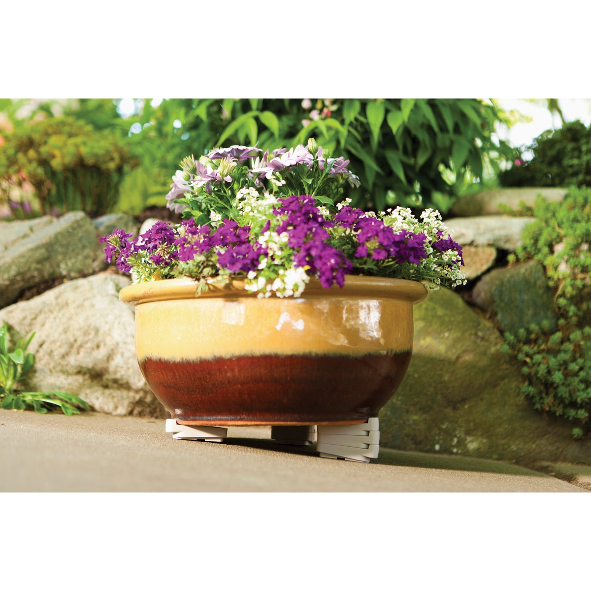 Bosmere Down Under 3 In. Stackable Black Pot Toes (6-Pack) Image 2