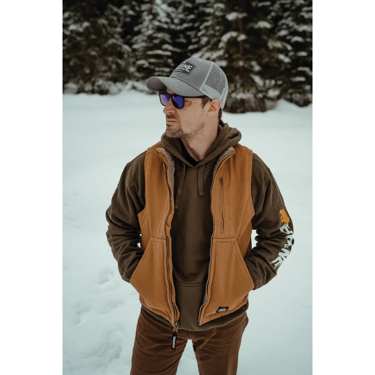 Berne Heartland Men's Large Brown Sherpa-Lined Washed Duck Vest Image 3
