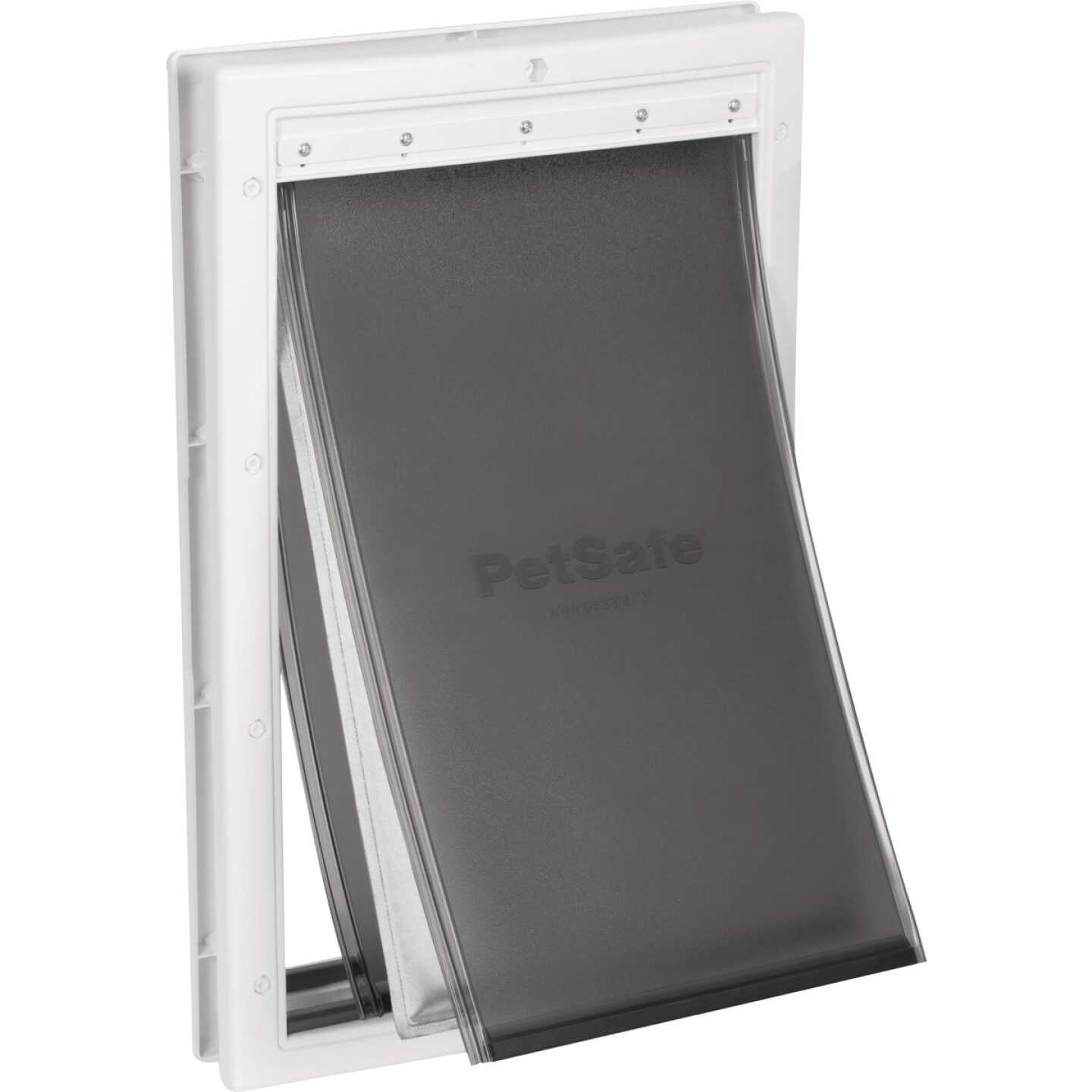 PetSafe Extreme Weather Large Pet Door Image 1