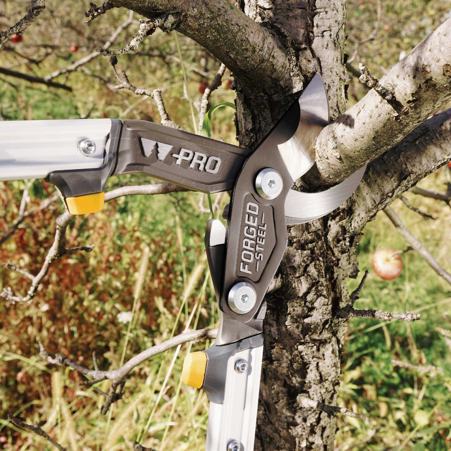 Woodland Tools 32 In. Forged Lopper Image 2
