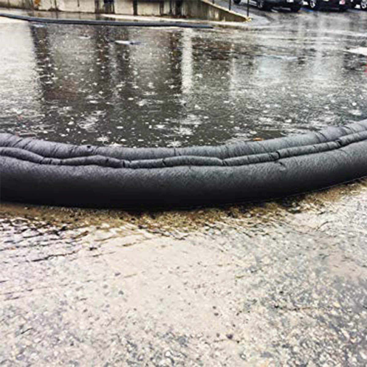 Quick Dam 6 In. x 5 Ft. Flood Barrier Fabric (2-Pack) Image 4
