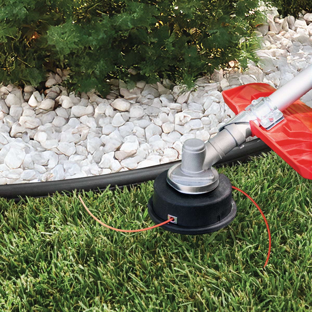 Master Mark Pro 5 In. x 20 Ft. Black Plastic Edging Kit with YardPack Image 2