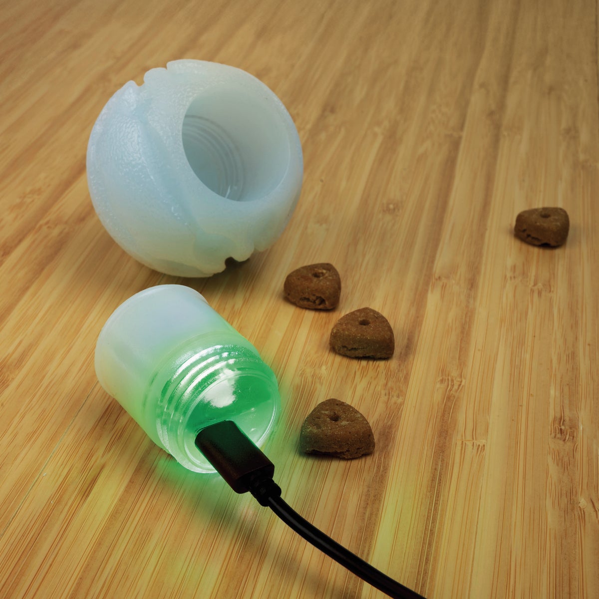 GlowStreak Disc-O Tech LED Rechargeable LED Ball Image 5