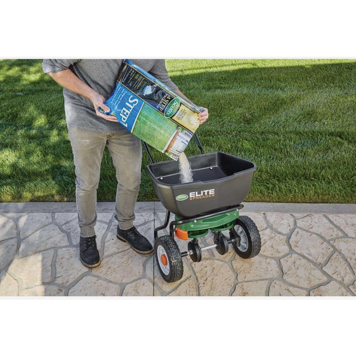 Scotts 4 Step Program Step 1 40.28 Lb. 15,000 Sq. Ft. Crabgrass Preventer Plus Lawn Food Image 5