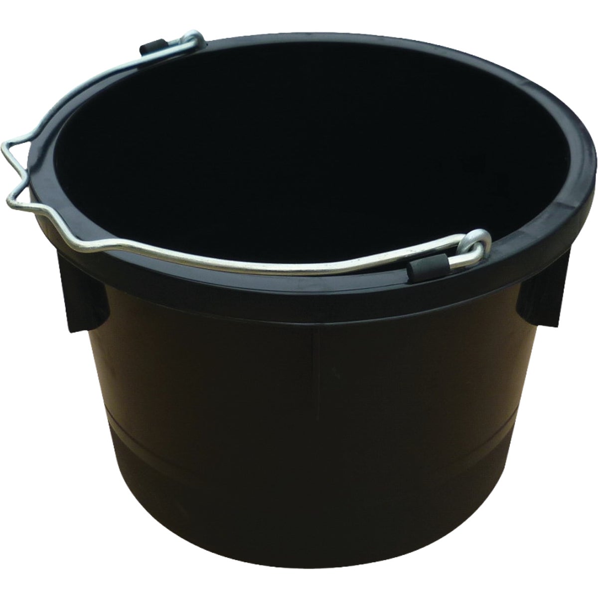 Master Rancher 8 Qt. Black Resin Utility Bucket