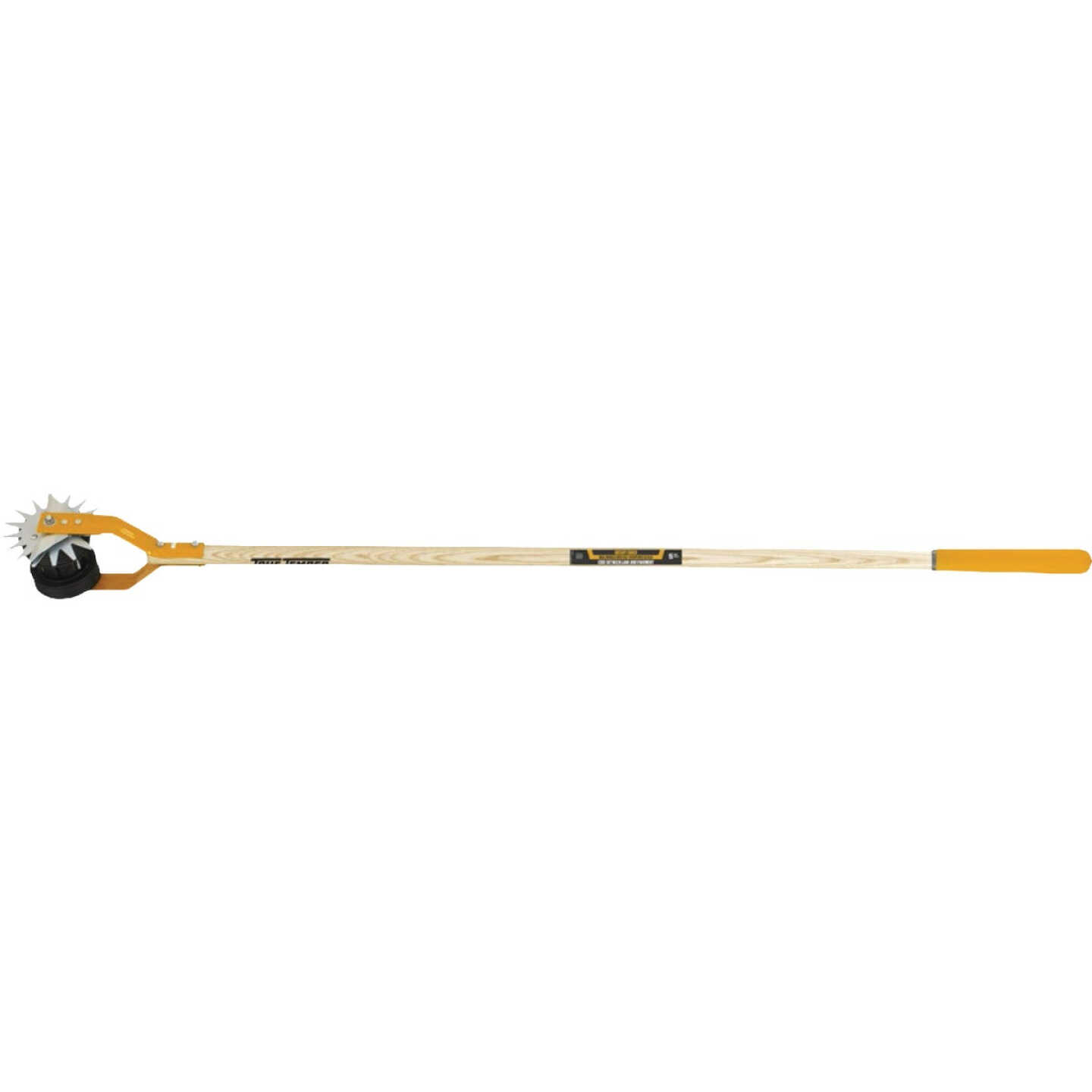 True Temper 54 In. Wood Handle Dual Wheel Rotary Lawn Edger Image 1