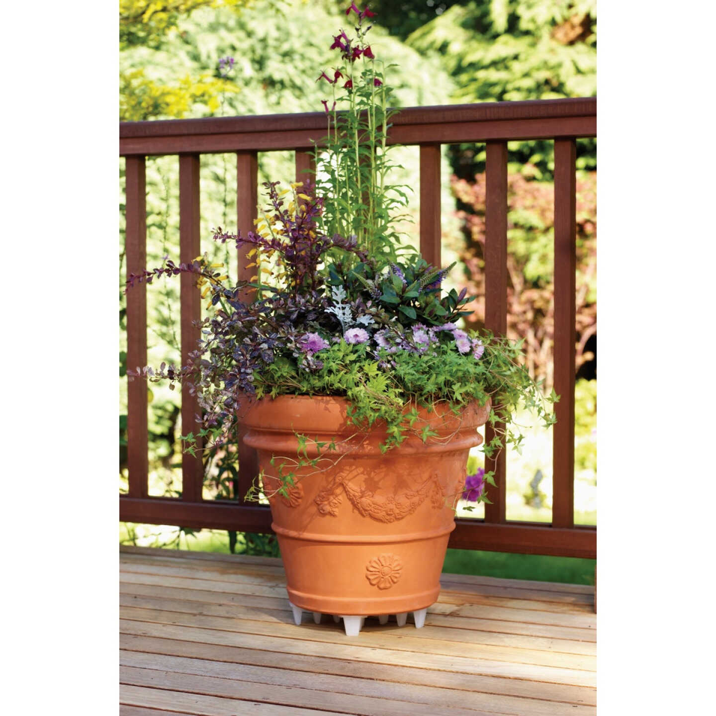 Bosmere Down Under 16 In. Black Adjustable Plant Stand Image 2