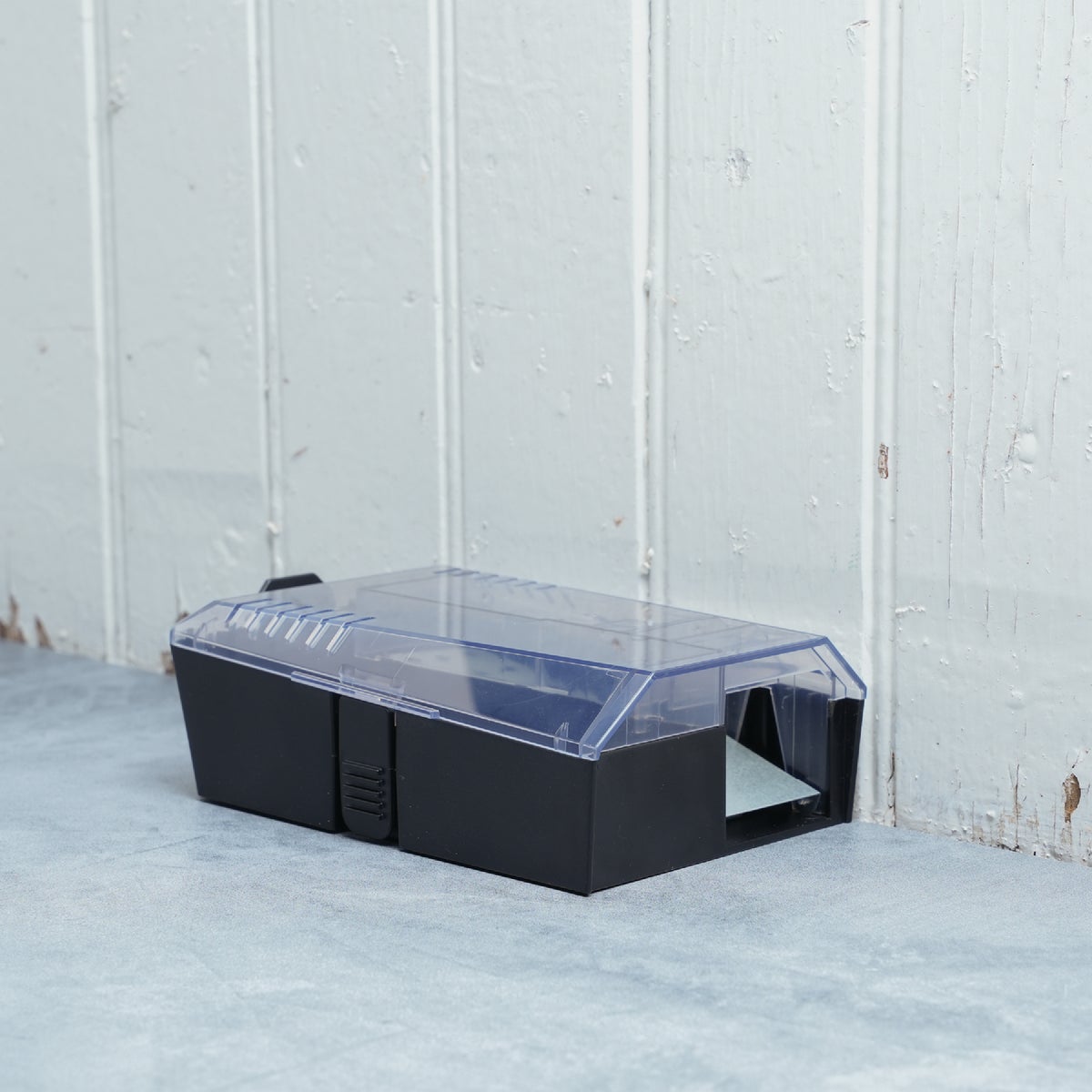 Victor Catch & Hold Mouse Trap Image 2