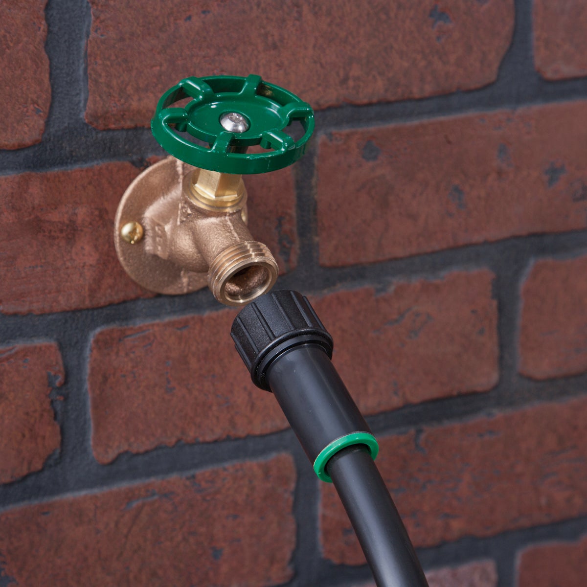 Rain Drip 3/4 In. Pipe Swivel Adapter Image 2