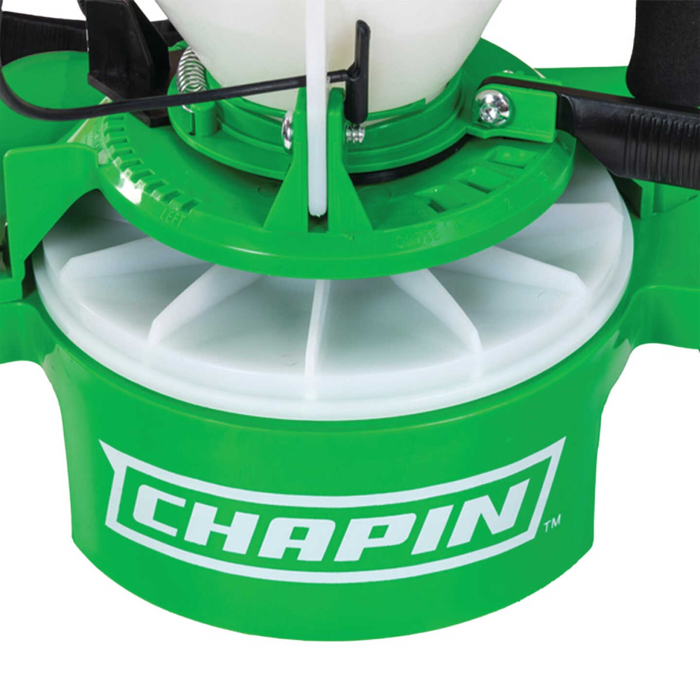 Chapin Portable Broadcast Fertilizer Chest-Mount Spreader with Easy-Fill Hopper Image 4