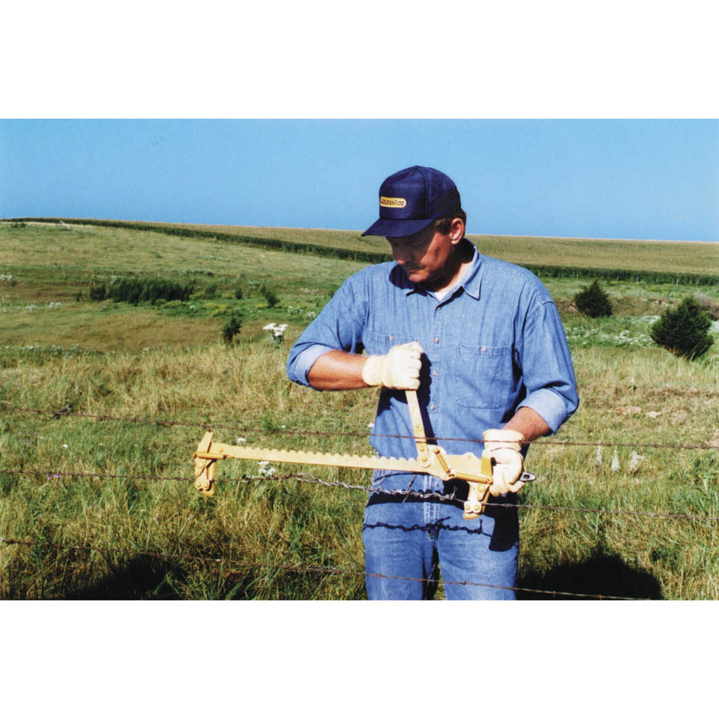 Goldenrod Ratchet Fence & Wire Stretcher Image 4