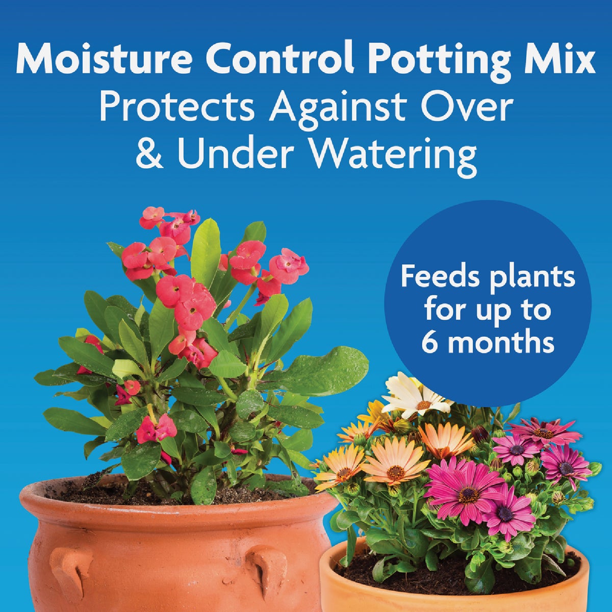Miracle-Gro Moisture Control 8 Qt. Potting Mix Image 2