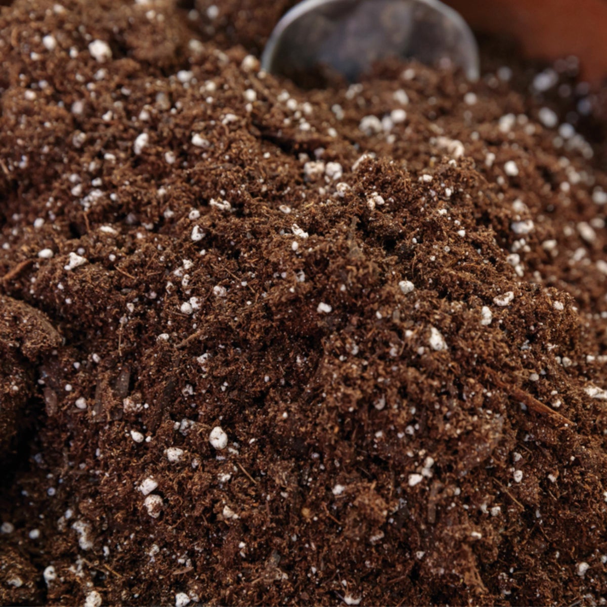 Proven Winners 16 Qt. Premium All Purpose Potting Soil Image 4