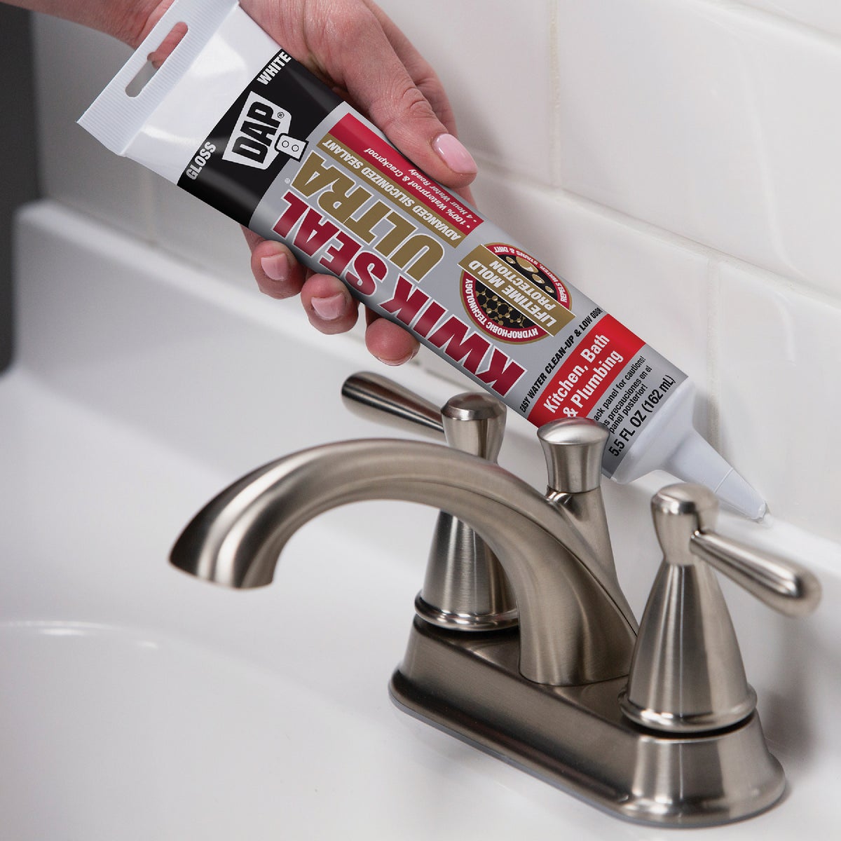 DAP KWIK SEAL ULTRA 5.5 Oz. White Siliconized Kitchen & Bath Sealant Image 7