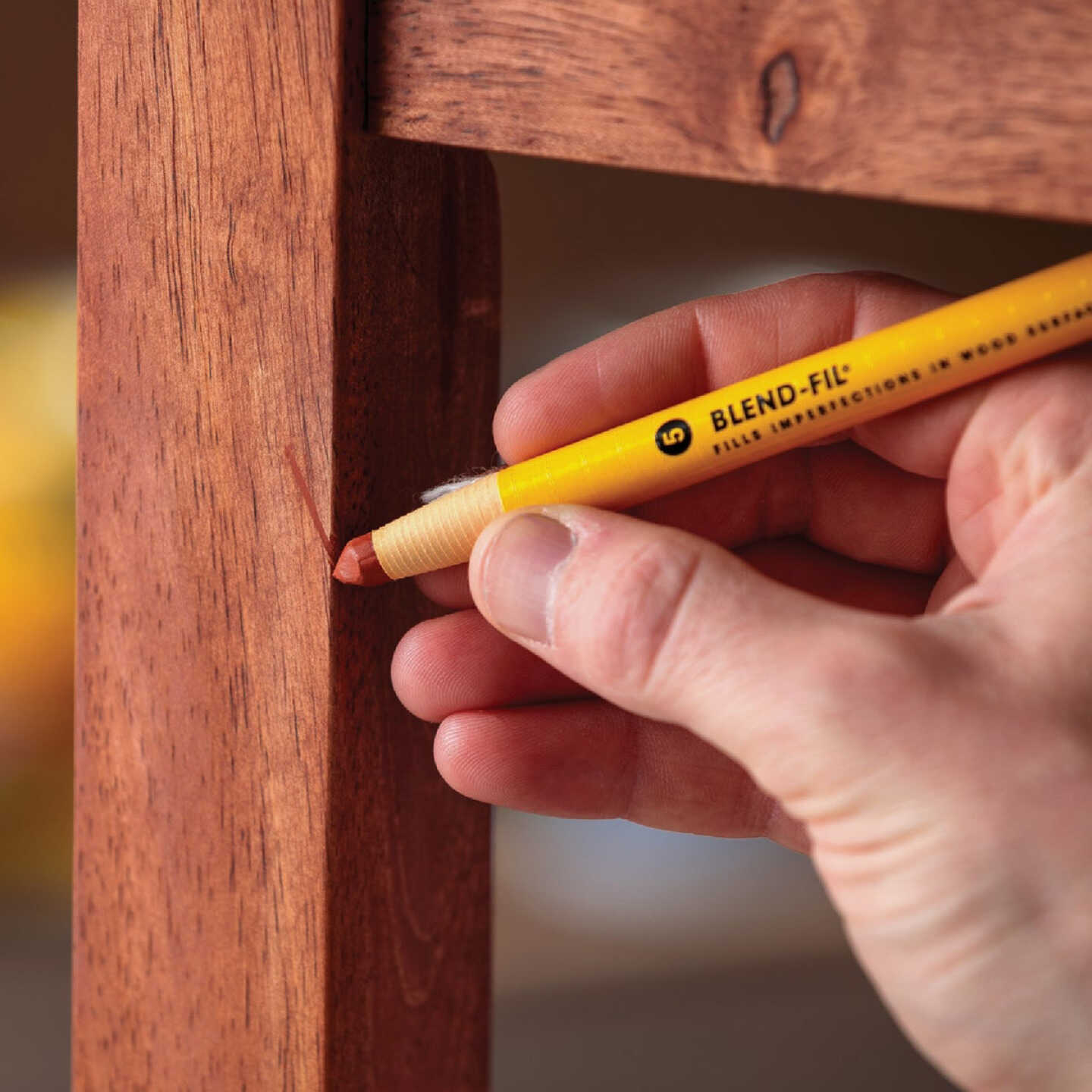 Minwax Blend-Fil Color Group 8 Touch-Up Pencil Image 4