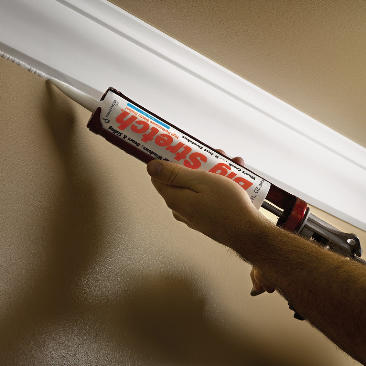 Sashco Big Stretch 10.5 Oz. Acrylic Elastomeric Caulk, Sandstone Image 4