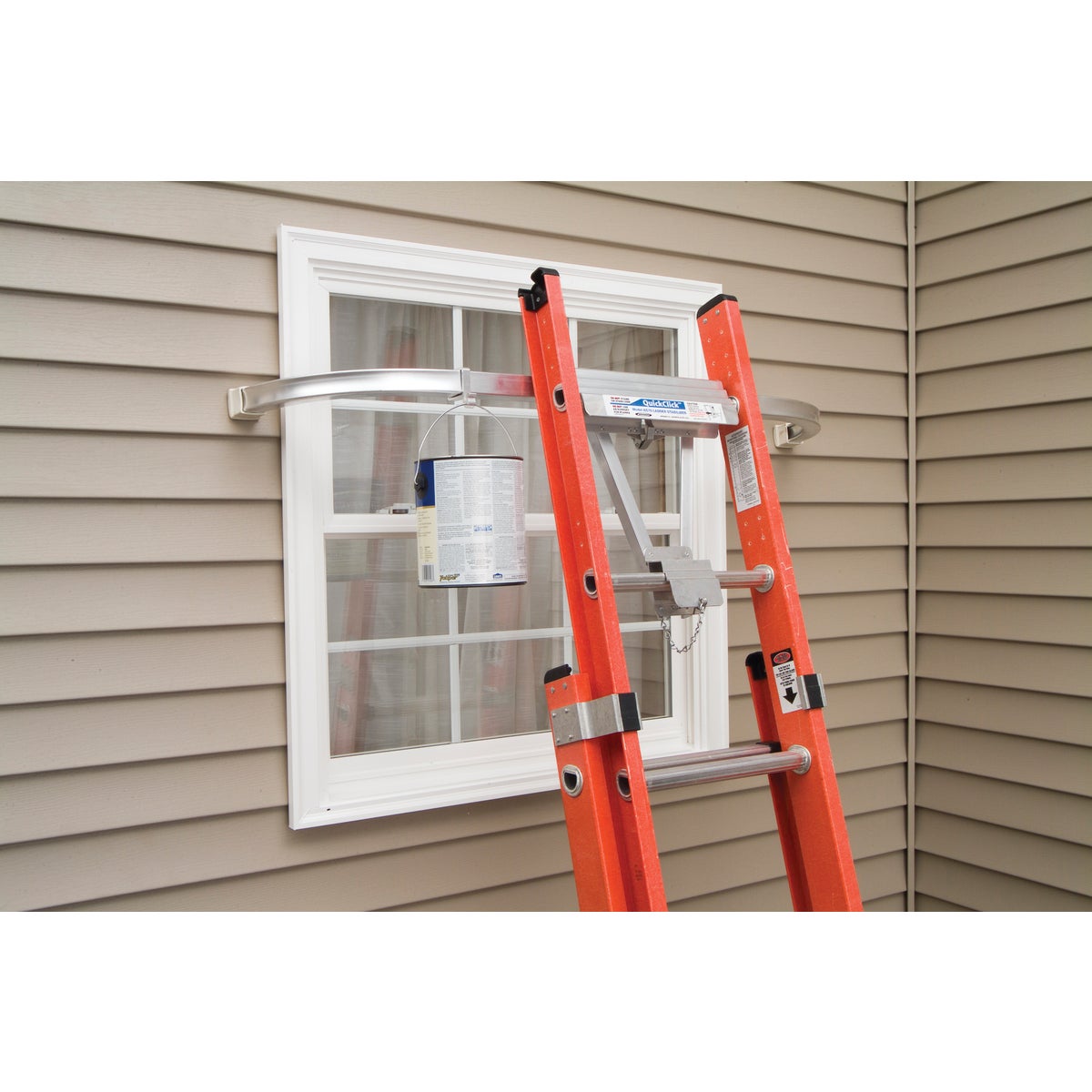 Werner QuickClick Aluminum Ladder Stabilizer Image 3