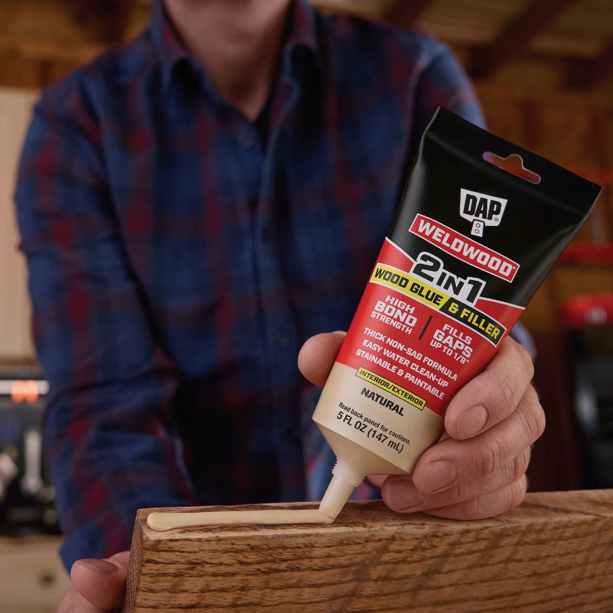 DAP Weldwood 5 Oz. 2-in-1 Wood Glue & Filler Image 2