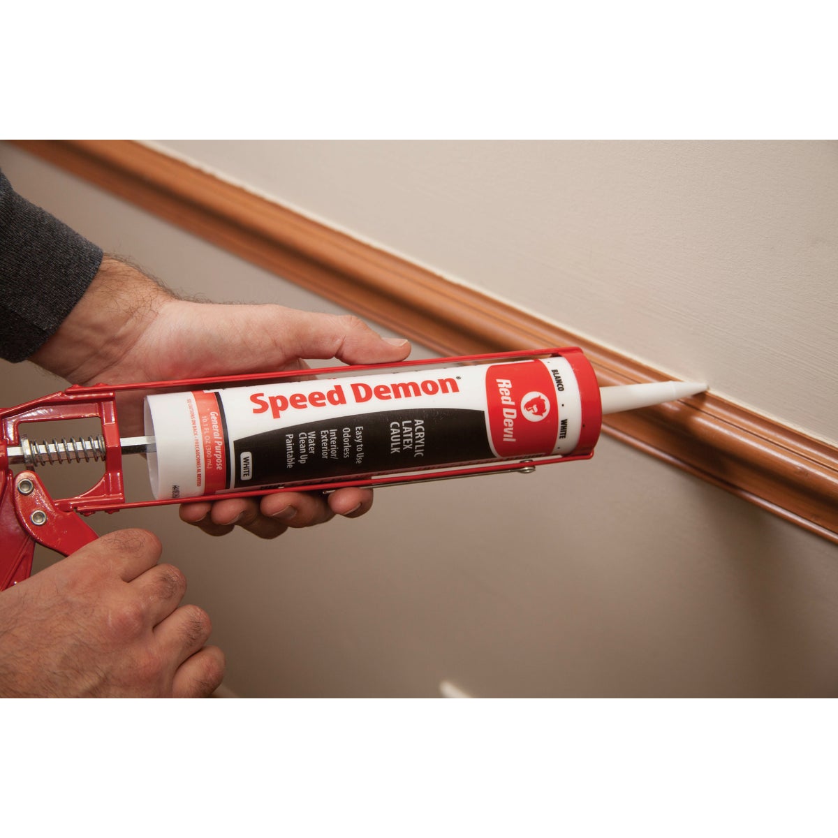 Red Devil 10.1 Oz. White Paintable Speed Demon Acrylic Caulk Image 2