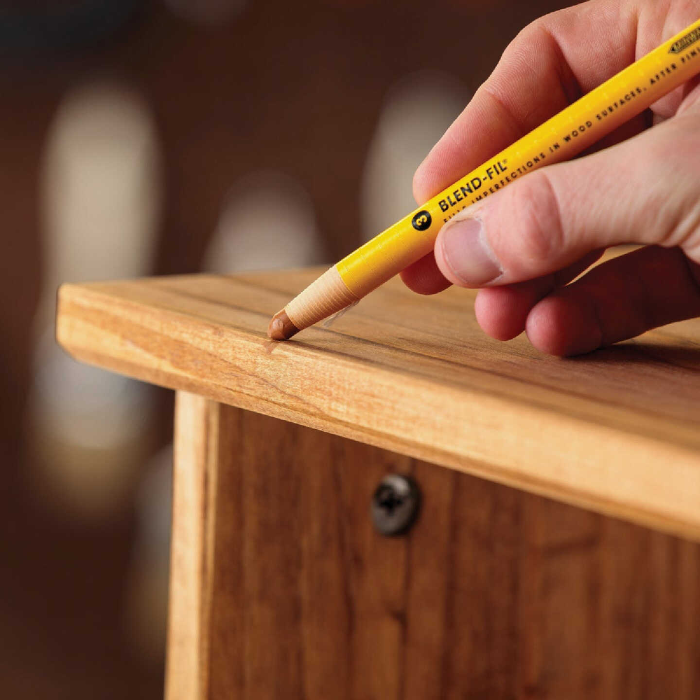 Minwax Blend-Fil Color Group 9 Touch-Up Pencil Image 2