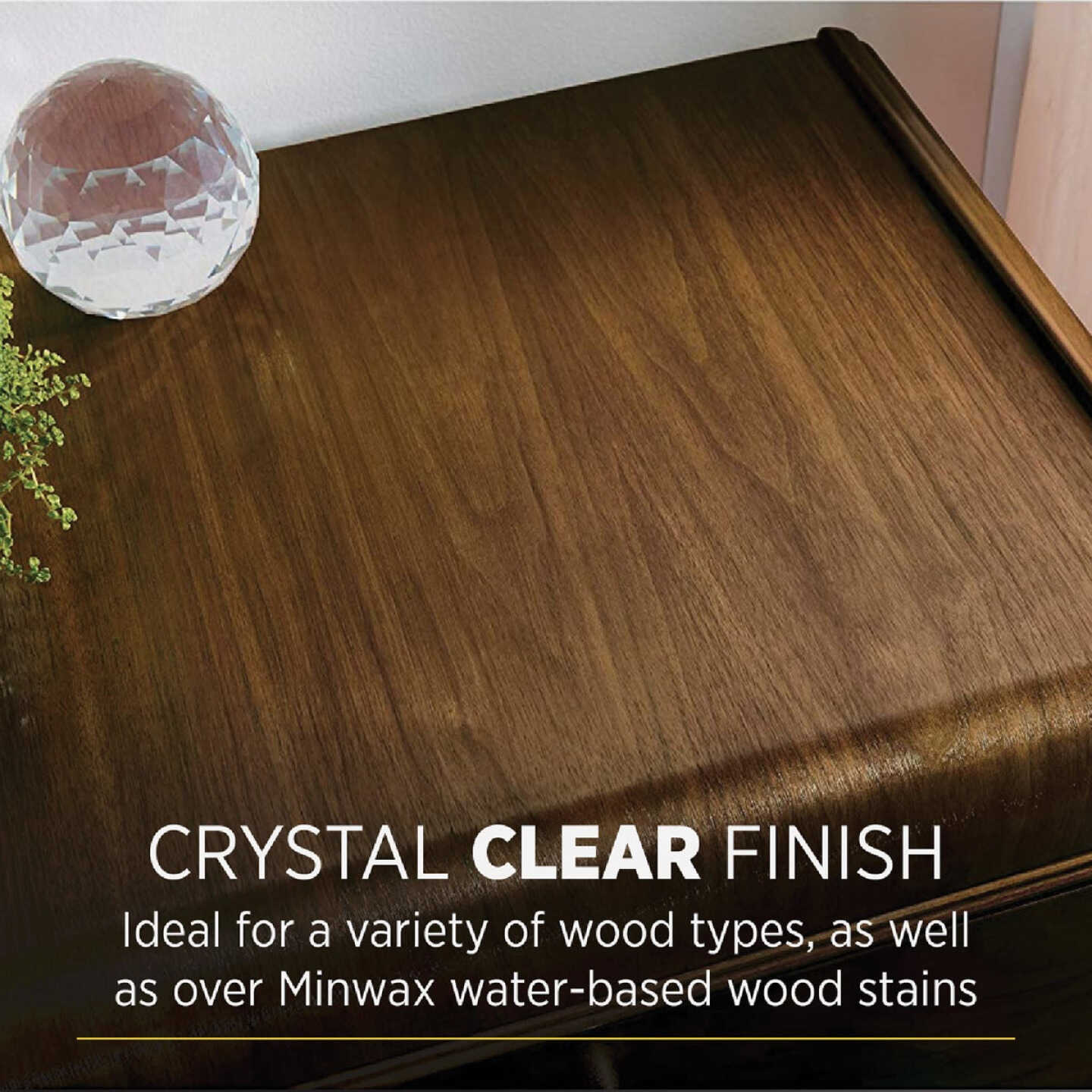 Minwax Polycrylic 1 Qt. Semi-Gloss Water Based Protective Finish Image 4