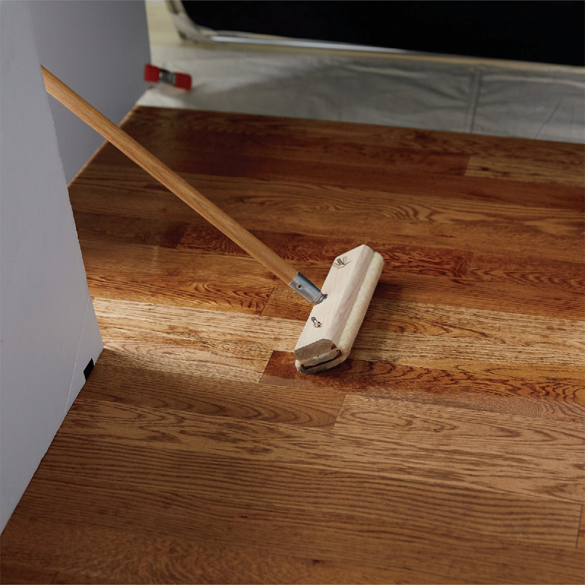 Minwax Satin Super Fast-Drying Polyurethane For Floors, 1 Gal. Image 5