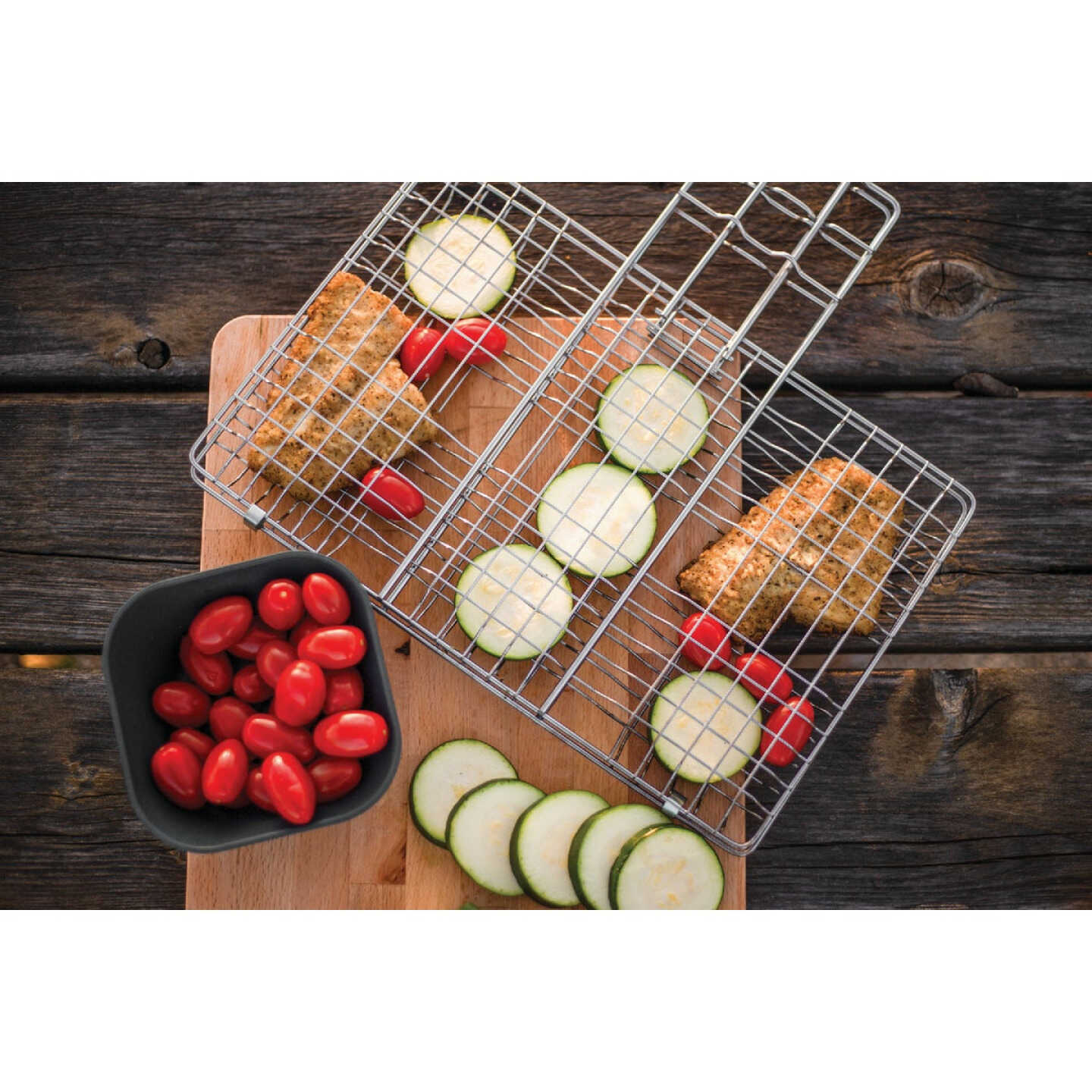 Coghlans 9 In. W. x 13 In. L. Chrome-Plated Metal Deluxe Broiler Image 3