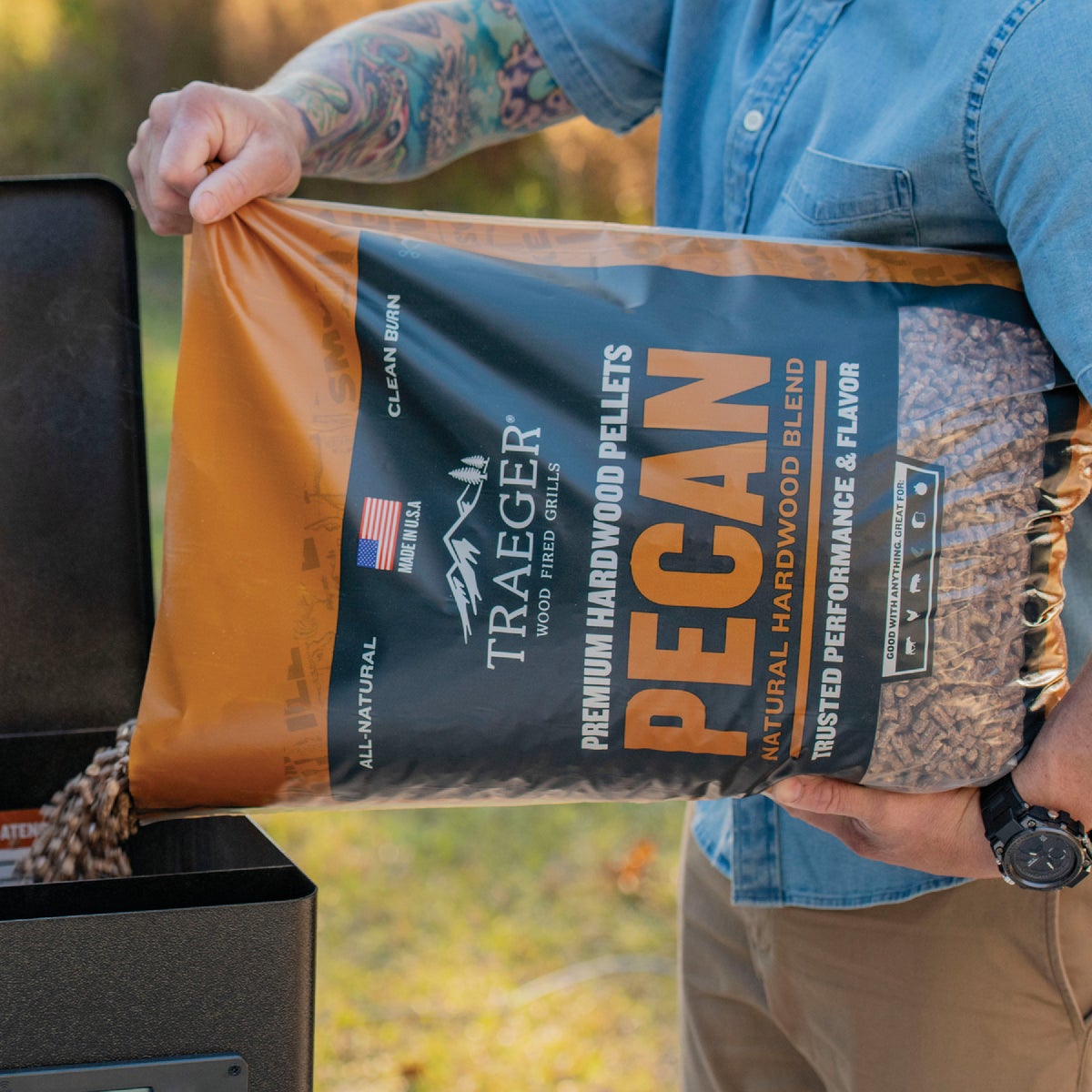 Traeger 20 Lb. Pecan All-Natural Wood Grilling Pellets Image 3