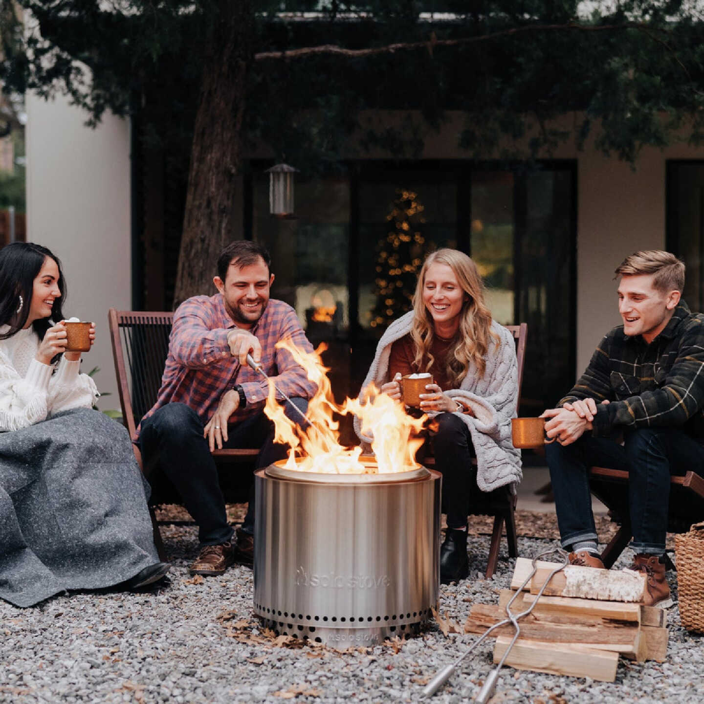Solo Stove Bonfire 2.0 19.5 In. Round Wood Burning Smokeless Fire Pit with Stand Image 4