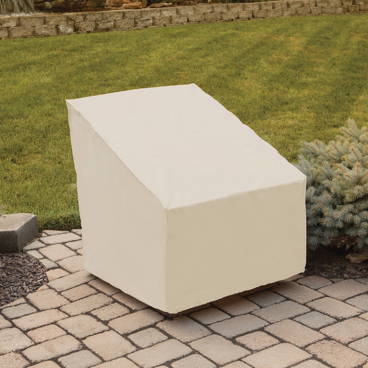 Backyard Basics Oversized Chair Cover Image 2
