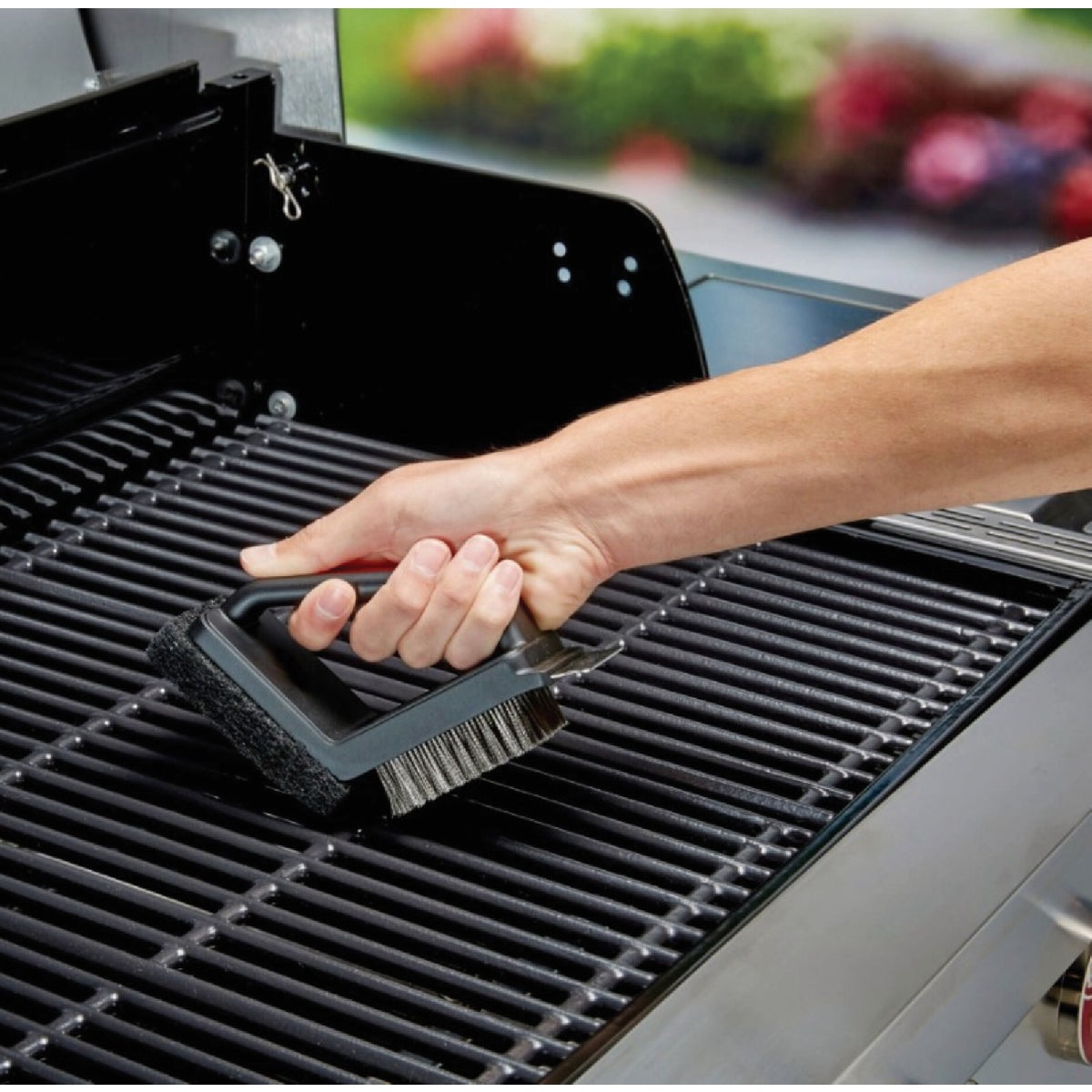 Mr. Bar-B-Q Dual Head Handheld CSA Grill Brush Image 2