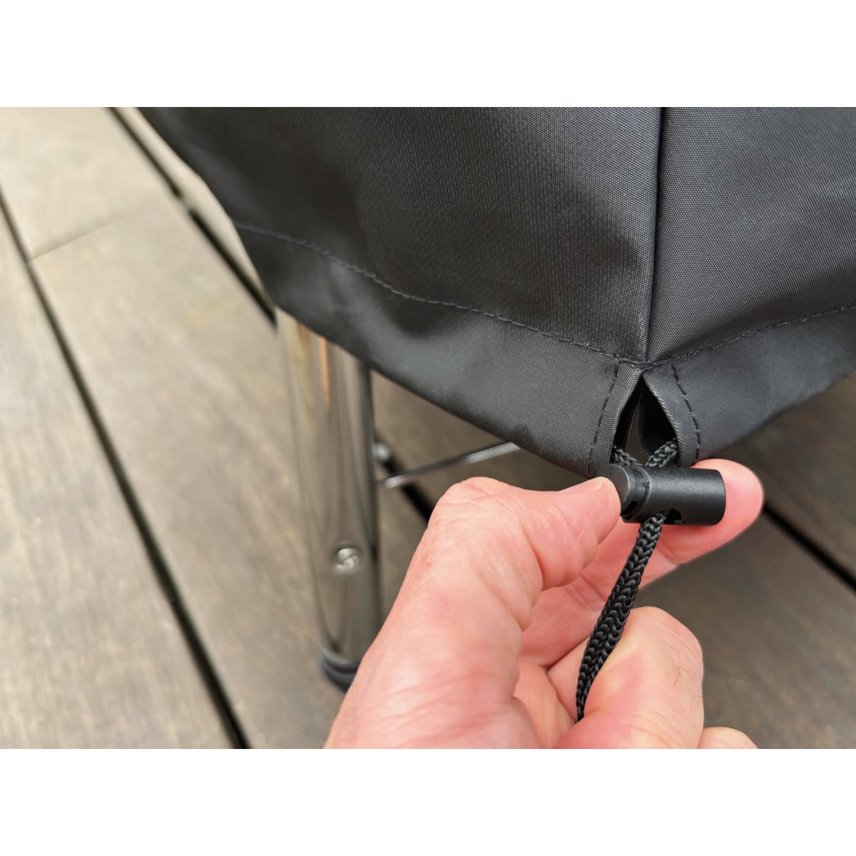 Broil King Select Kettle Grill Cover Image 4
