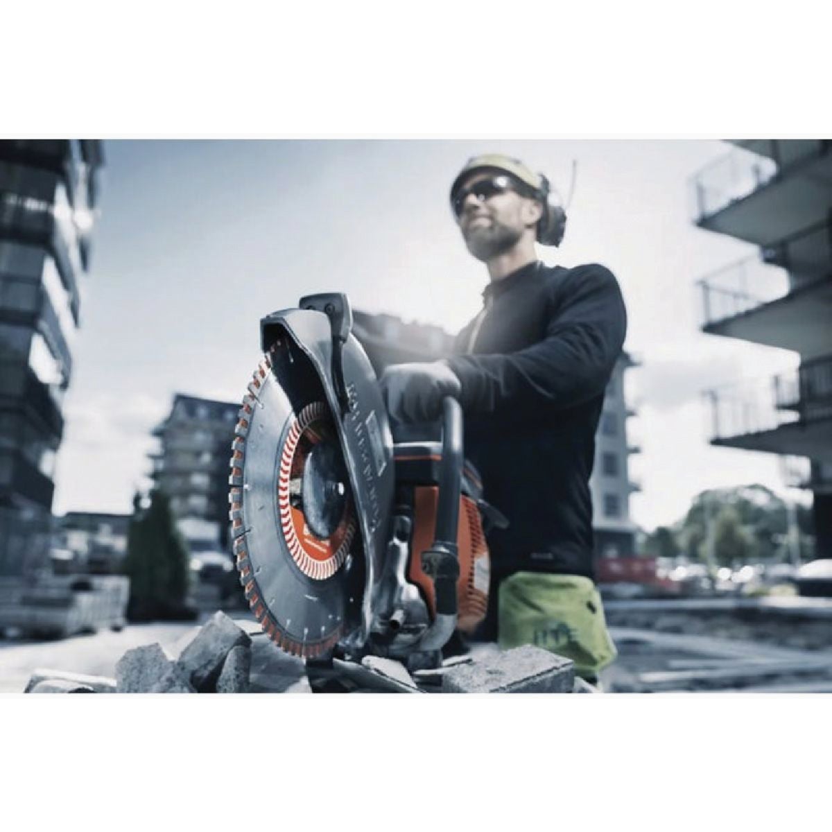 Husqvarna K770II 14 In. Gas Power Cutter Saw Image 3