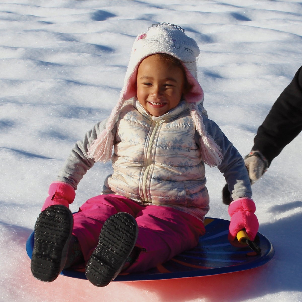 Flexible Flyer 26 In. Dia. Blue Foam Saucer Sled Image 5